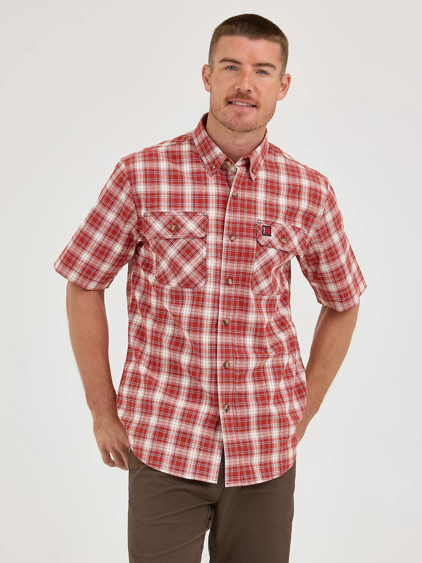 Wrangler RIGGS Workwear® Men's Foreman Button-Down Short Sleeve Work Shirt - Work World - Workwear, Work Boots, Safety Gear