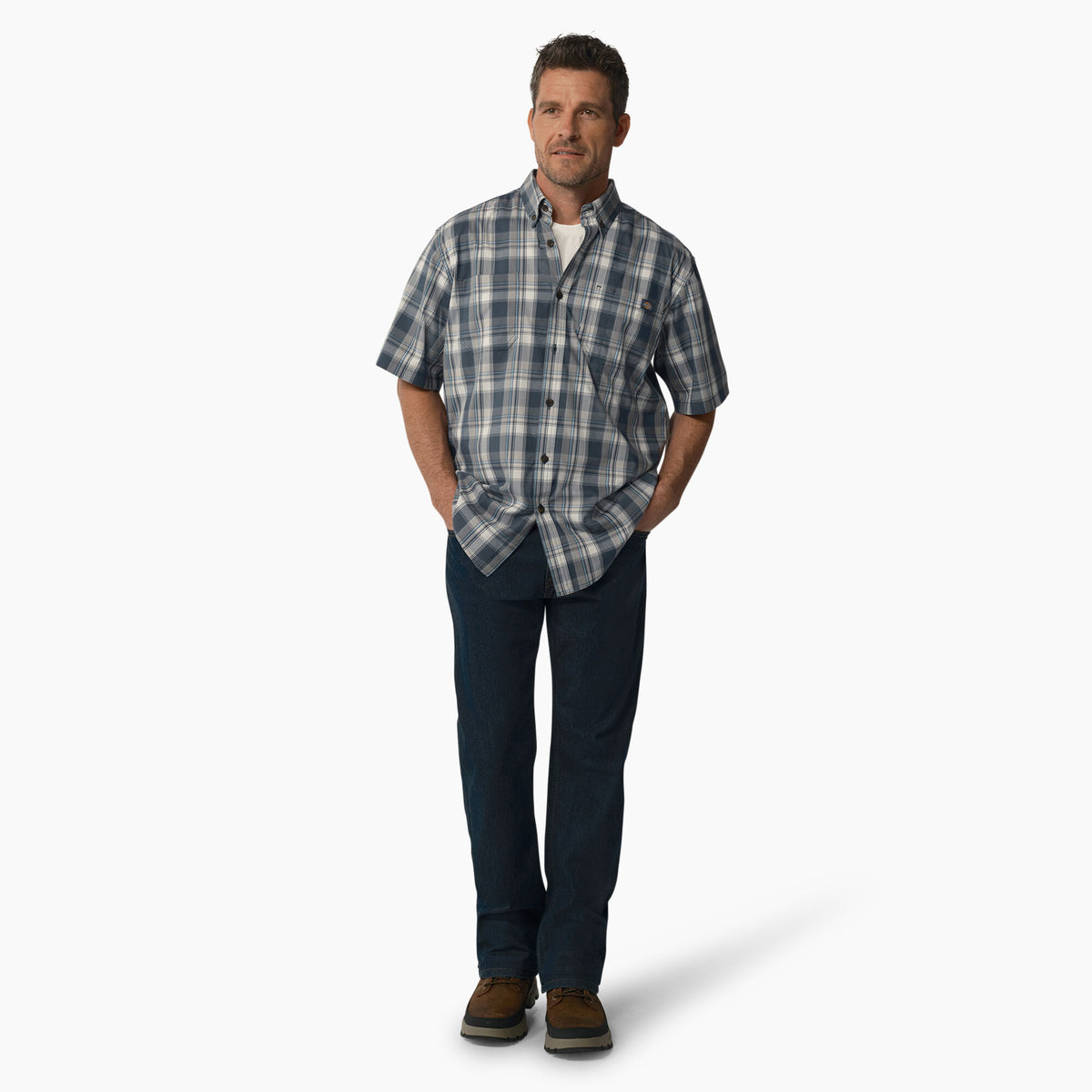 Dickies Men&#39;s FLEX Woven Short Sleeve Button-Down Shirt - Work World - Workwear, Work Boots, Safety Gear